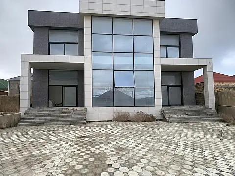 Satılır 8 otaqlı həyət evi 450 m² — Bakı, Novxanı 8 otaq 450.00 m²