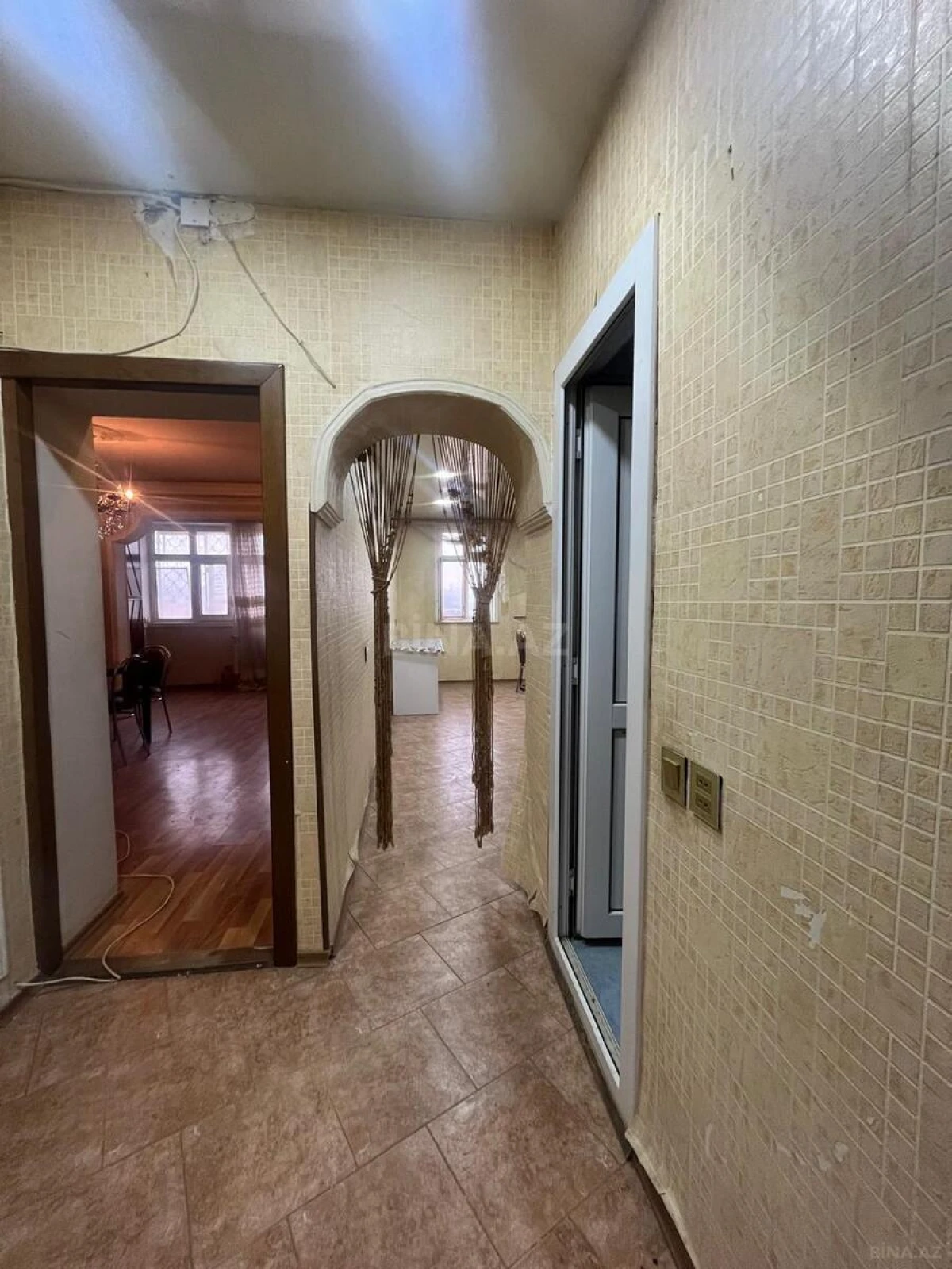 Satılır 2 otaqlı mənzil 53 m²