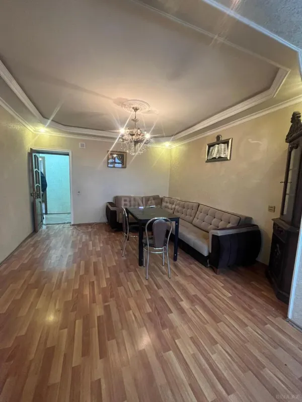 Satılır 2 otaqlı mənzil 53 m²