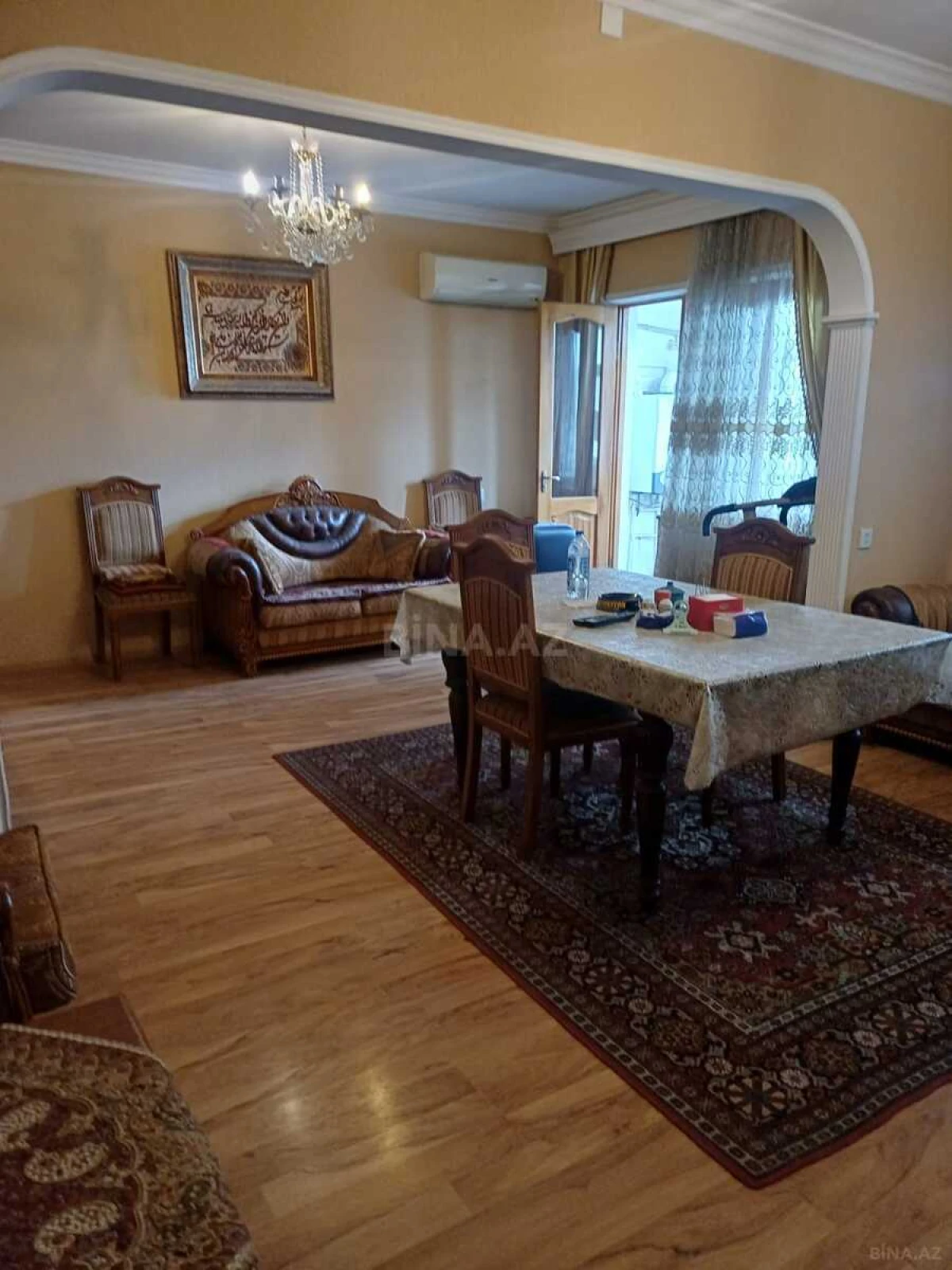 Satılır 5 otaqlı mənzil 125 m²