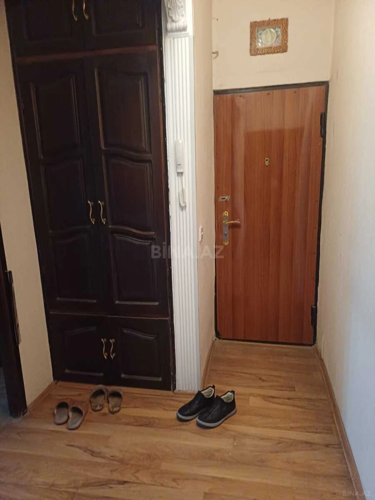 Satılır 5 otaqlı mənzil 125 m²