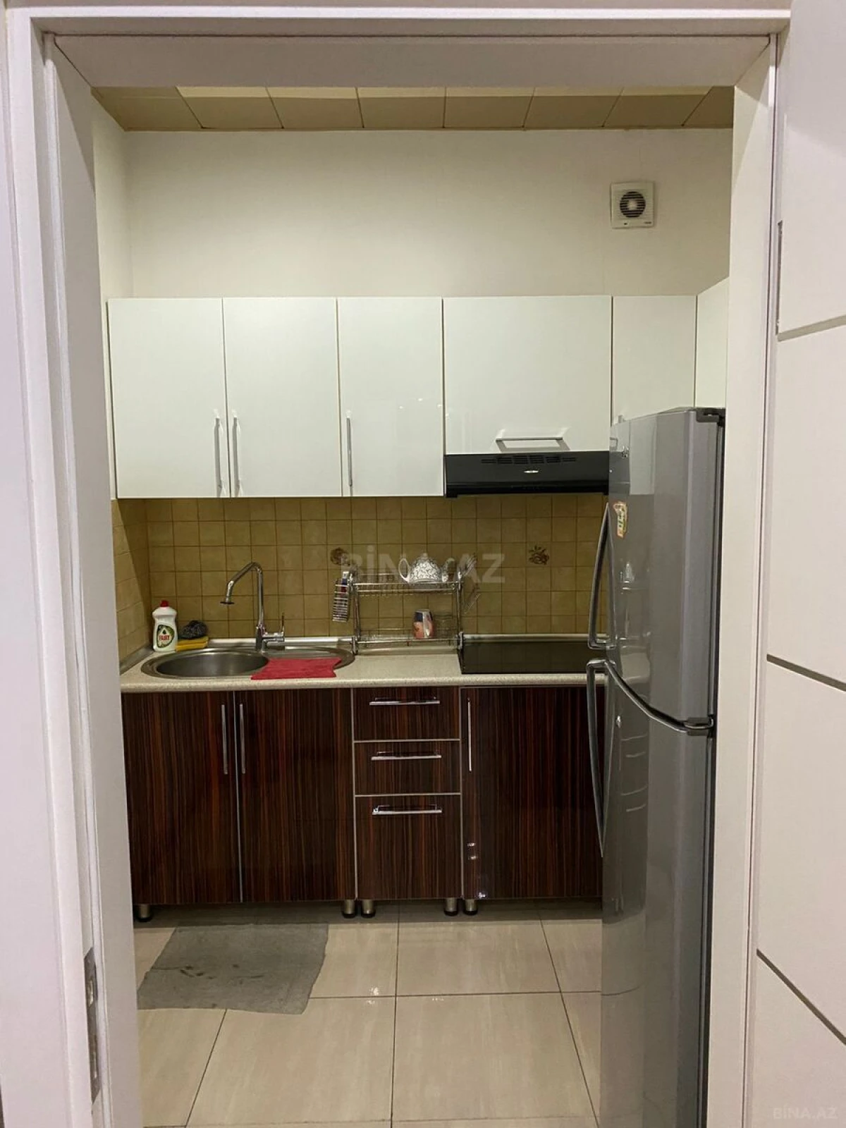 Satılır 3 otaqlı mənzil 133 m²