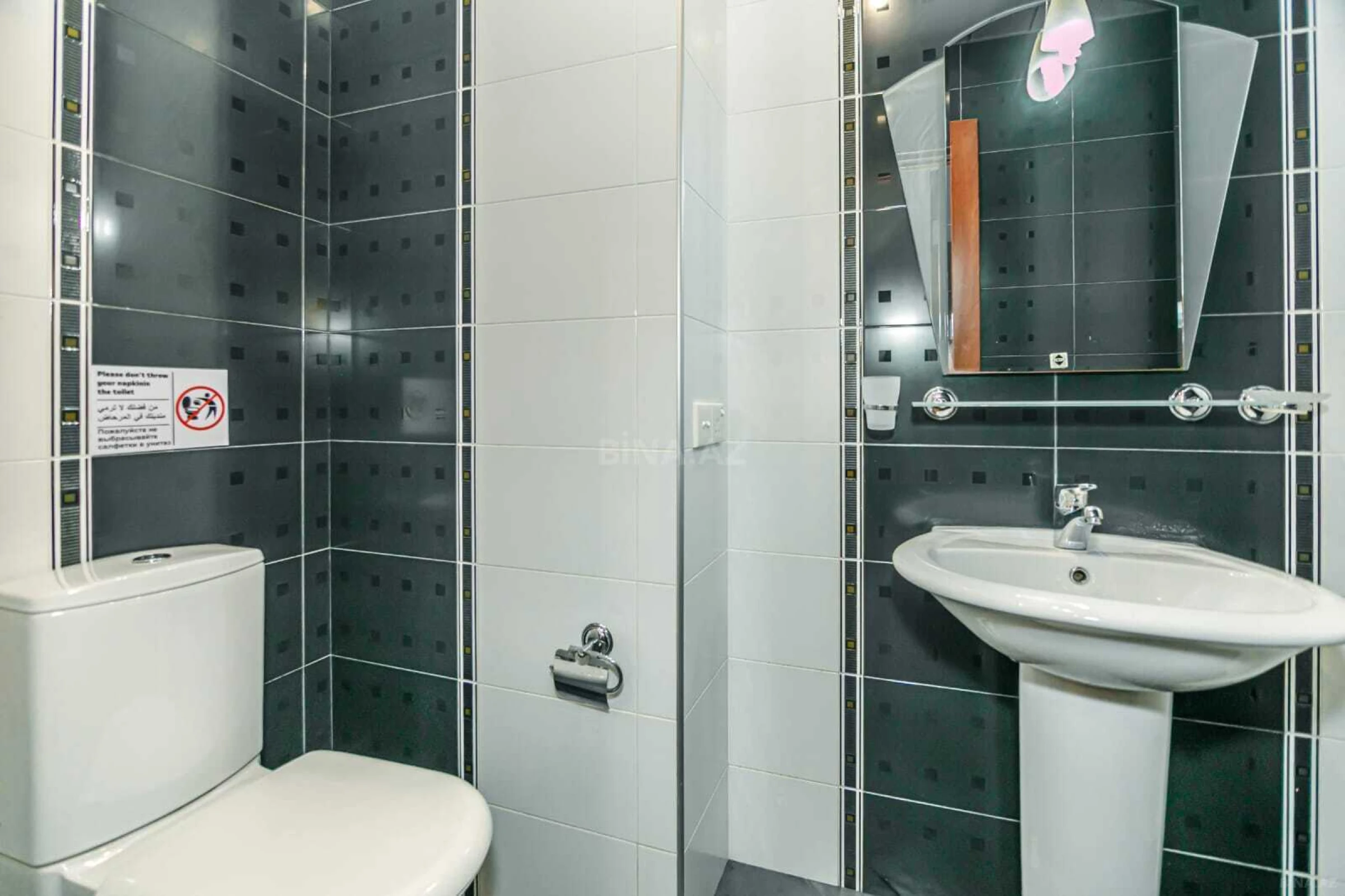 Kirayə verilir 3 otaqlı mənzil 123 m²