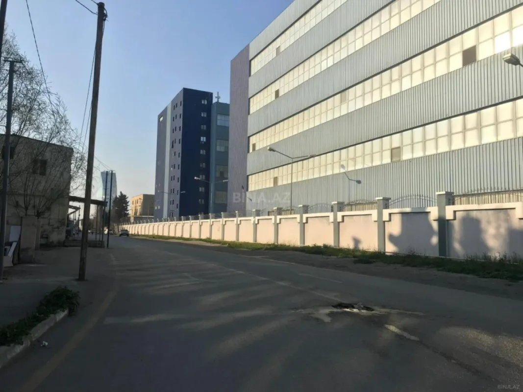 Satılır 9 otaqlı həyət evi 200 m²