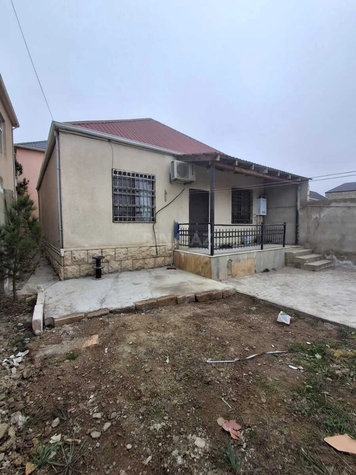 Satılır 3 otaqlı həyət evi 80 m²