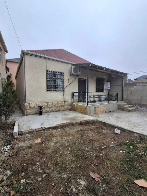 Satılır 3 otaqlı həyət evi 80 m²