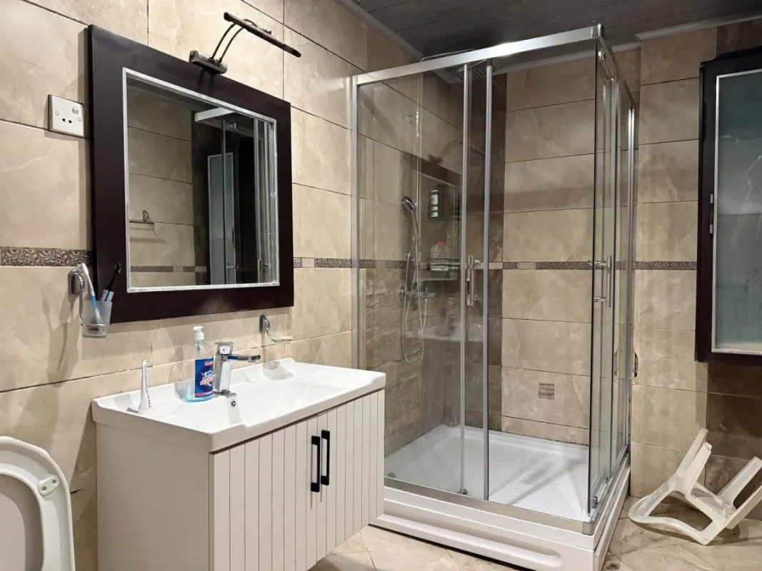 Satılır 3 otaqlı mənzil 110 m²