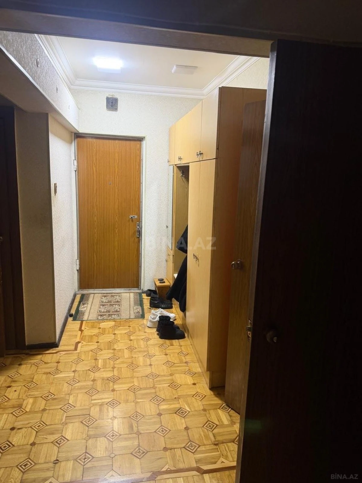 Satılır 4 otaqlı mənzil 88 m²