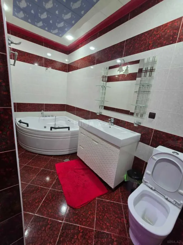 Kirayə verilir 3 otaqlı mənzil 175 m²