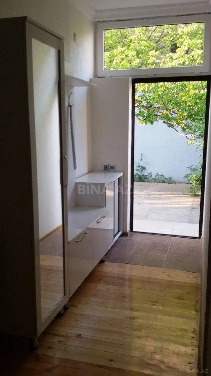 Kirayə verilir 4 otaqlı həyət evi 170 m²