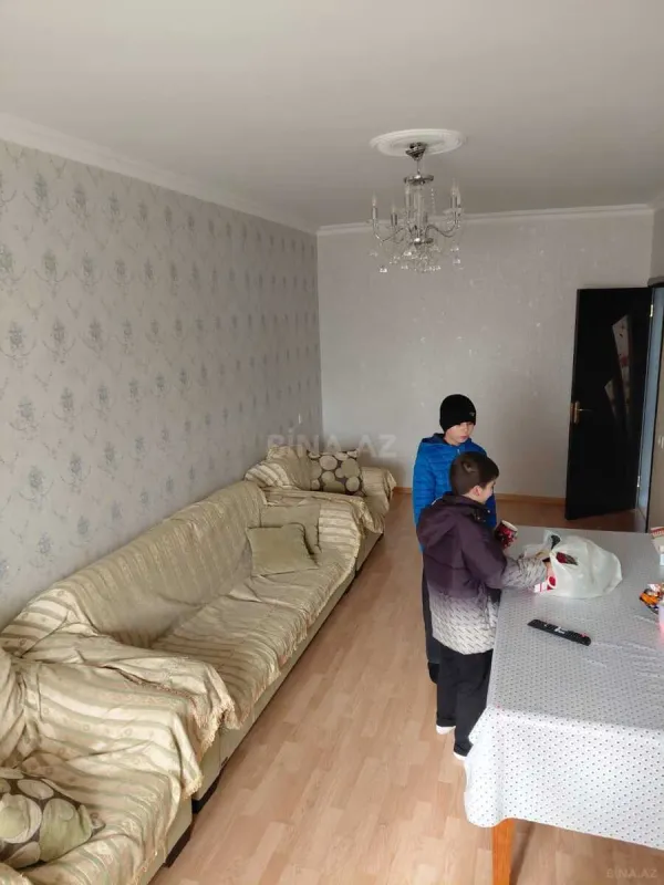 Kirayə verilir 3 otaqlı mənzil 90 m²
