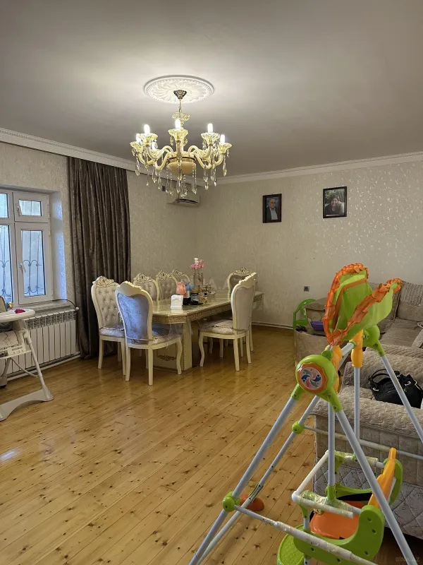Satılır 4 otaqlı həyət evi 170 m²