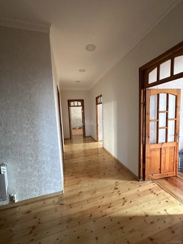Satılır 4 otaqlı həyət evi 170 m²
