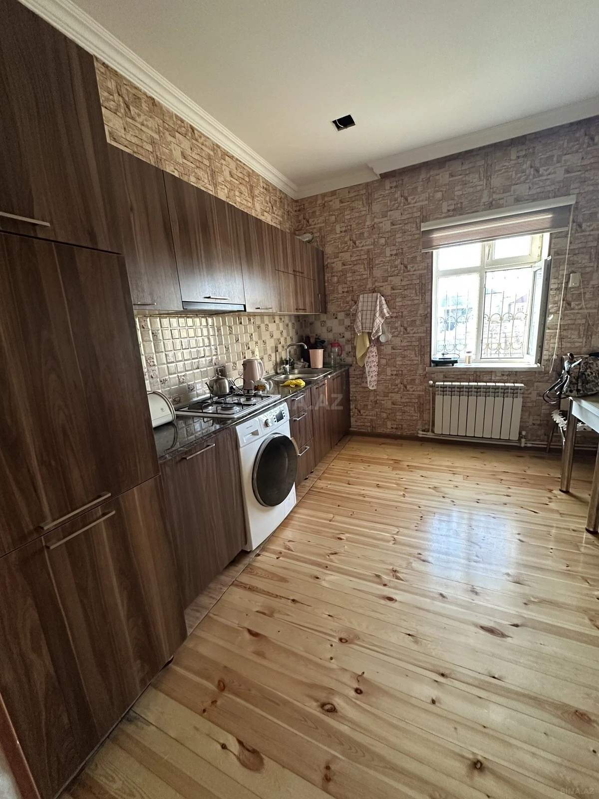 Satılır 4 otaqlı həyət evi 170 m²