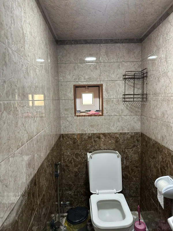 Satılır 4 otaqlı həyət evi 170 m²