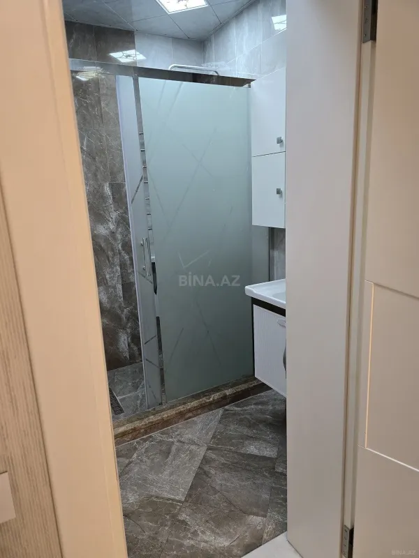 Satılır 3 otaqlı mənzil 92 m²
