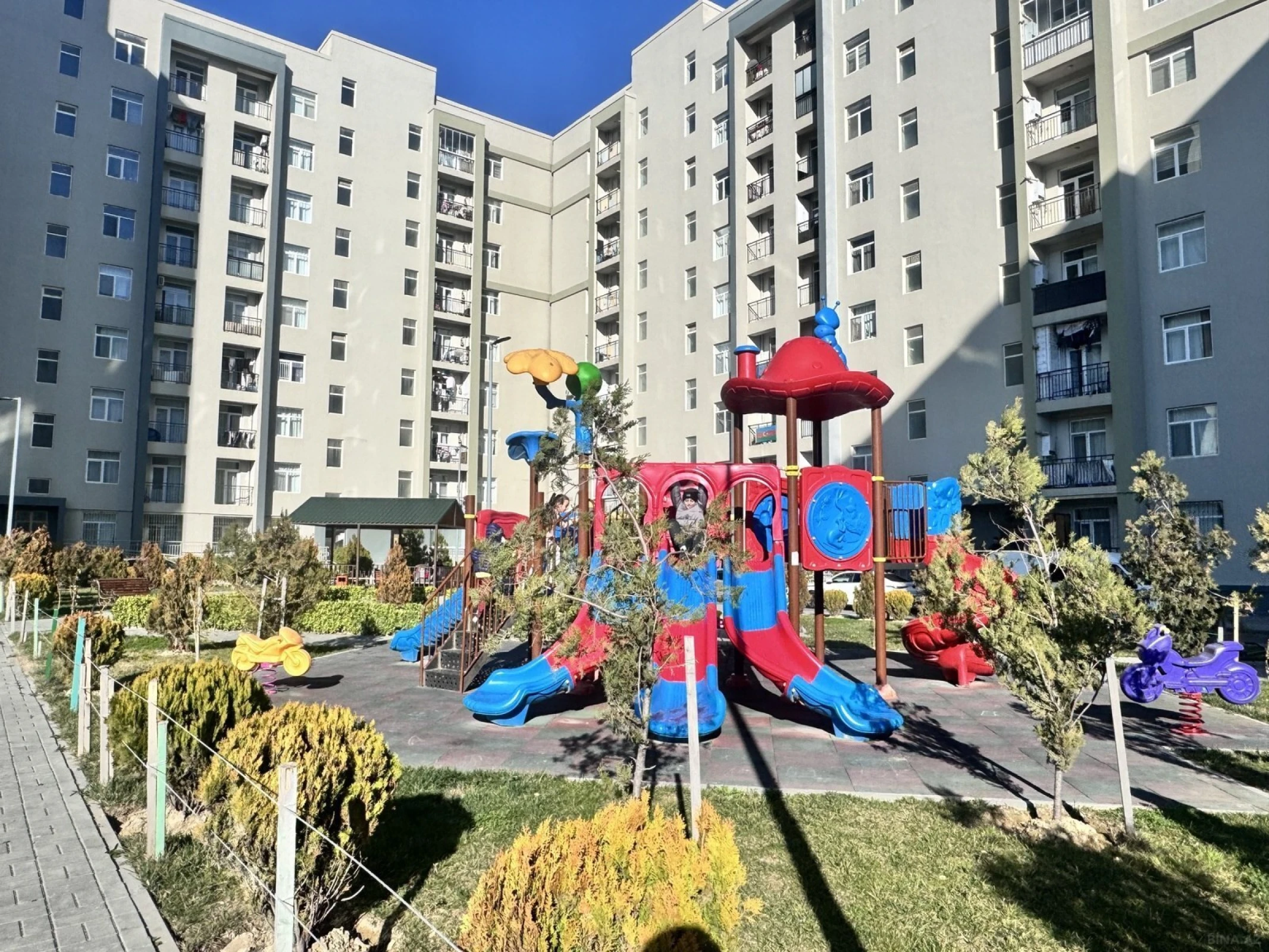 Satılır 3 otaqlı mənzil 85 m²