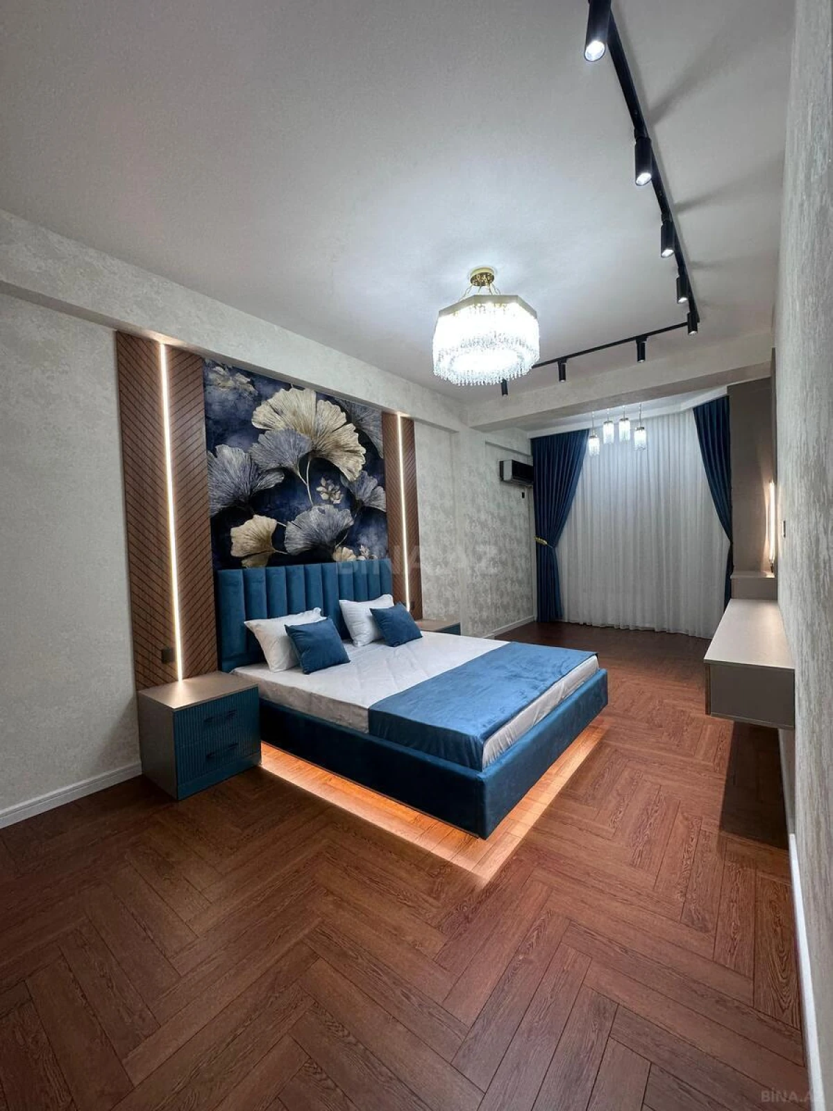 Satılır 3 otaqlı mənzil 100 m²