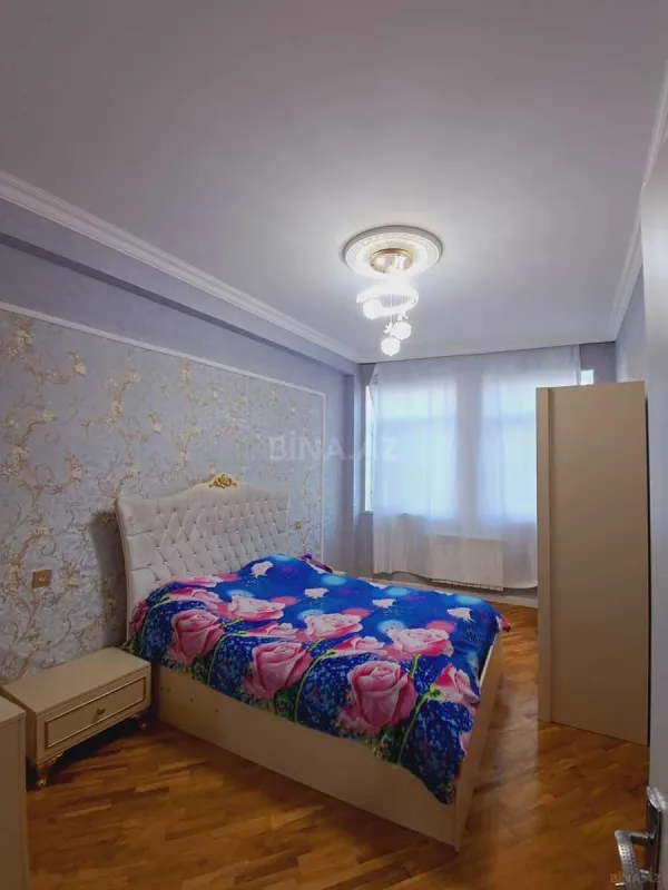 Satılır 3 otaqlı mənzil 70 m²
