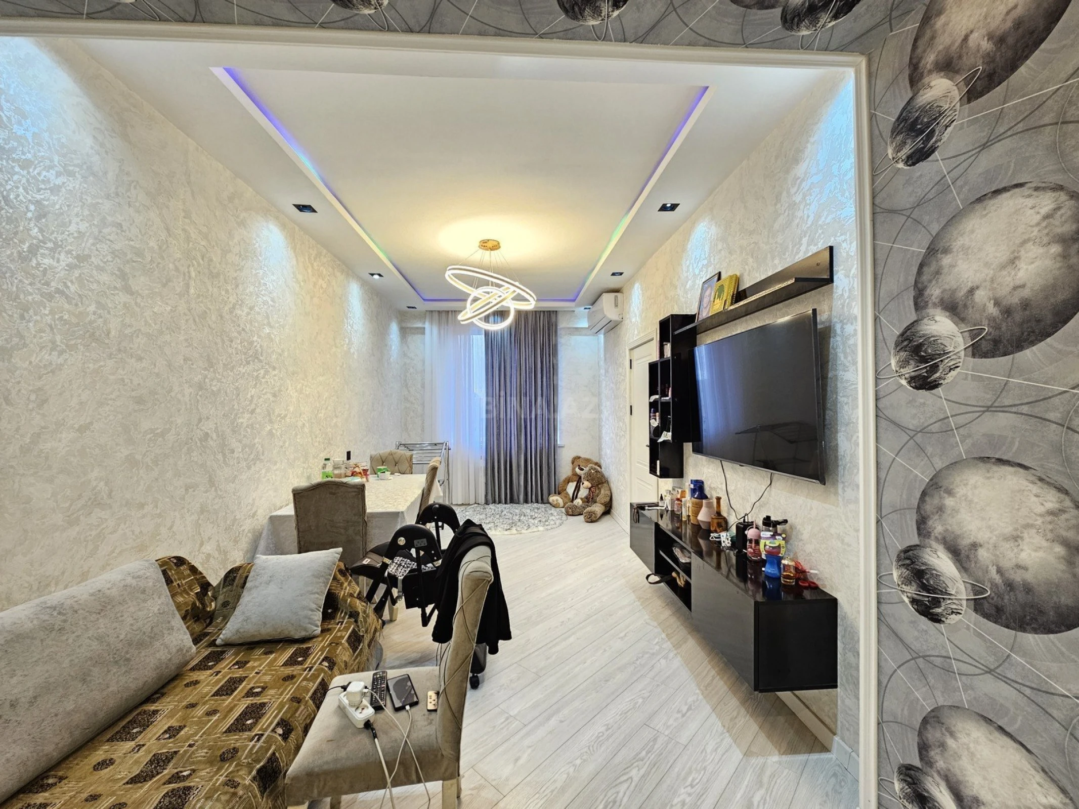 Satılır 3 otaqlı mənzil 82 m²