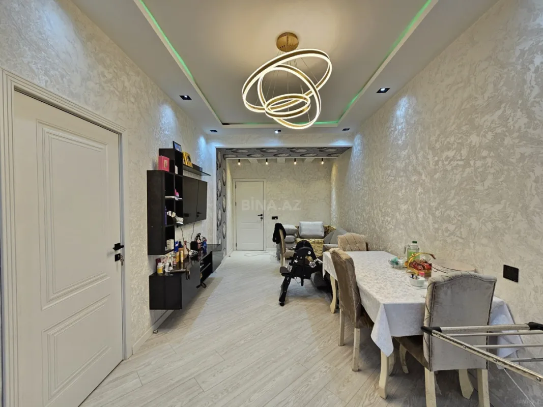 Satılır 3 otaqlı mənzil 82 m²