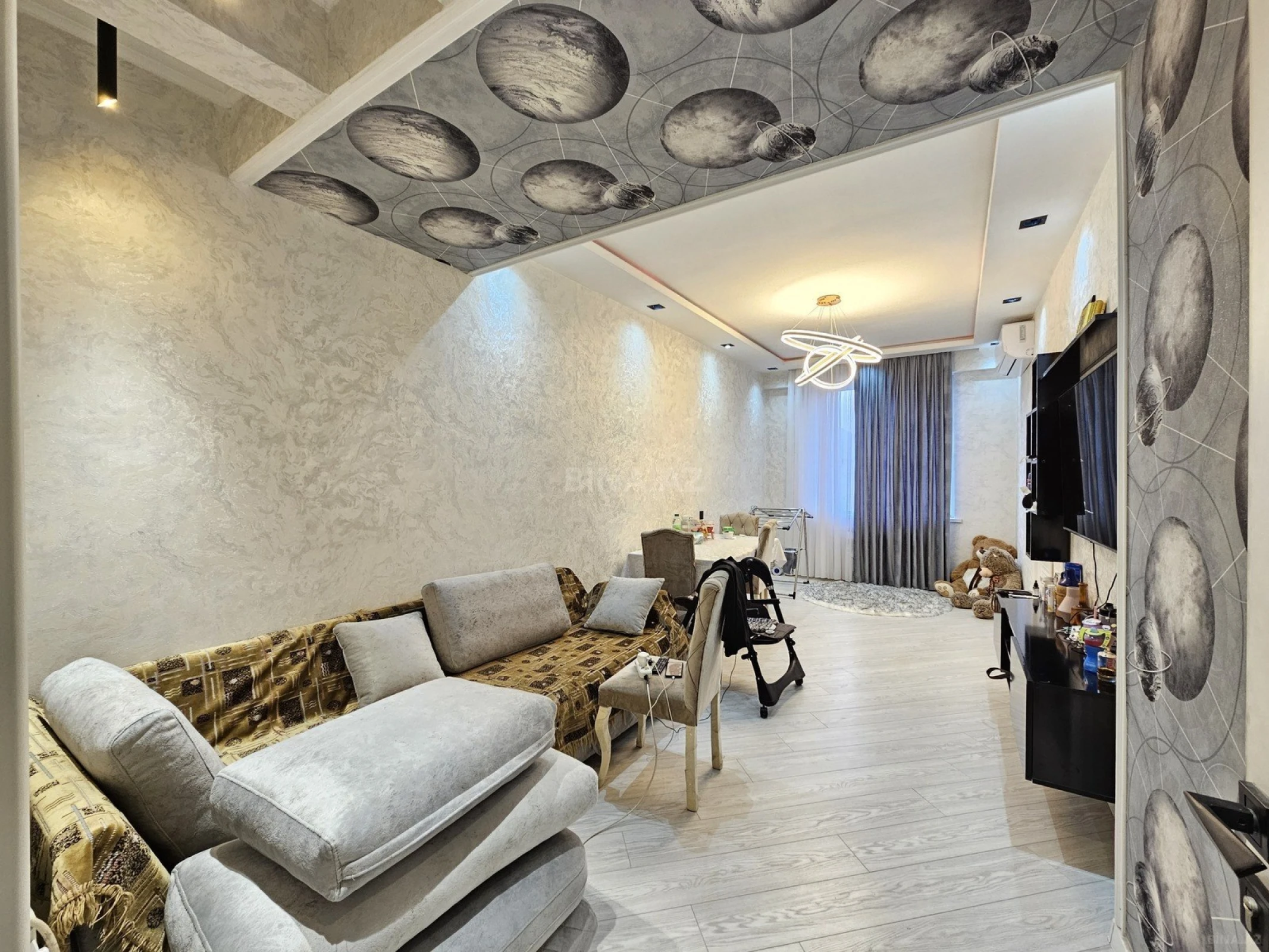 Satılır 3 otaqlı mənzil 82 m²