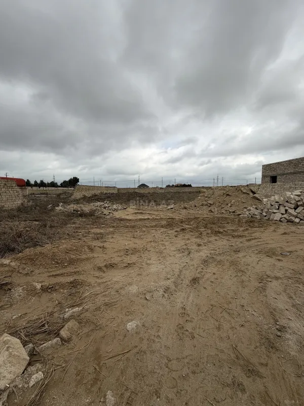 Satılır torpaq sahəsi 8 m²