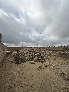 Satılır torpaq sahəsi 8 m²