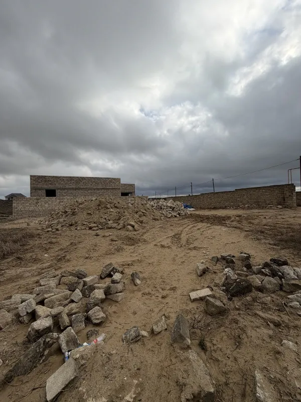 Satılır torpaq sahəsi 8 m²