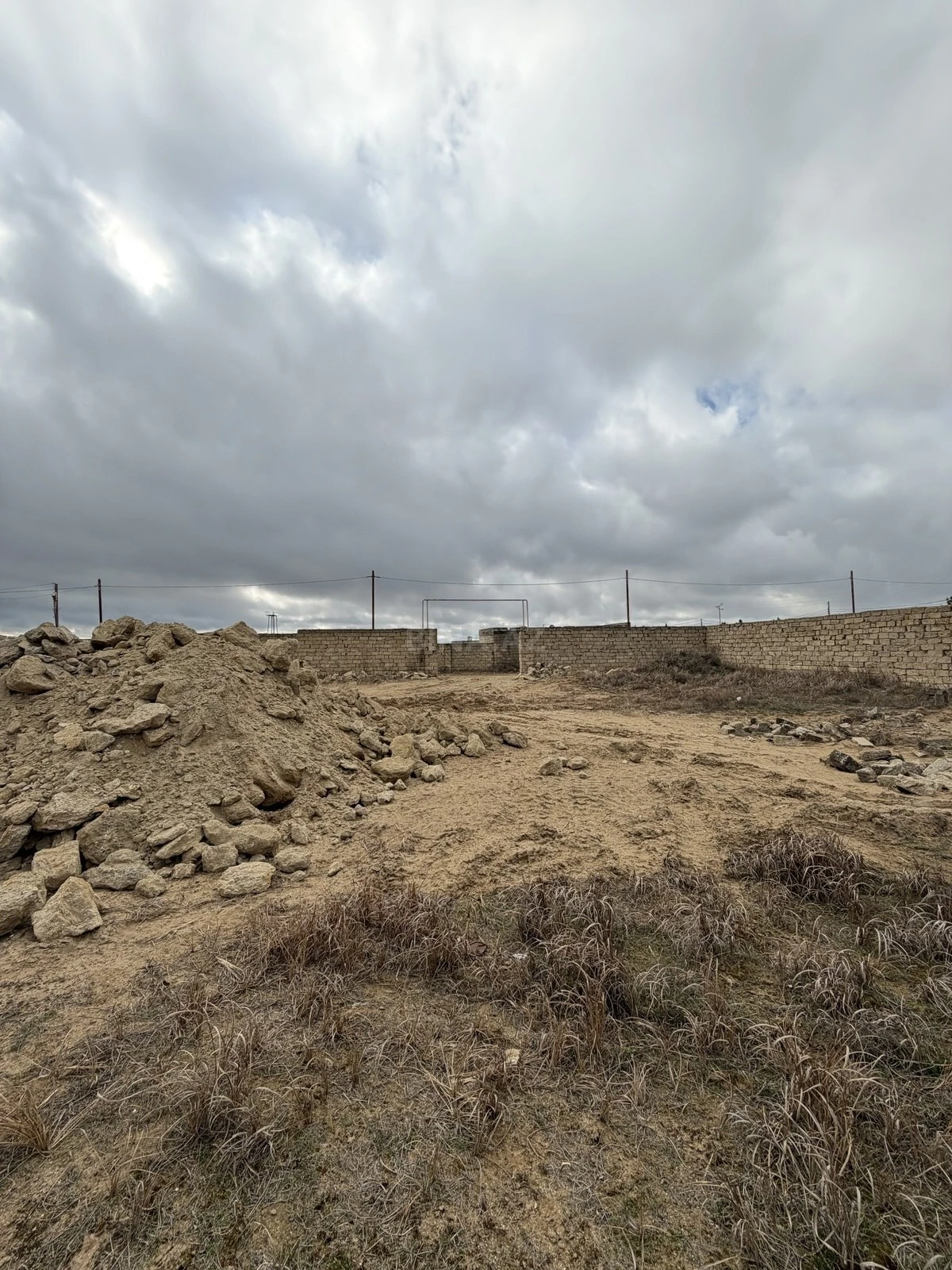 Satılır torpaq sahəsi 8 m²