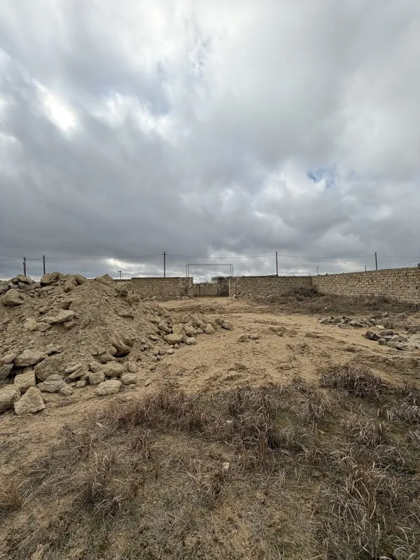 Satılır torpaq sahəsi 8 m²