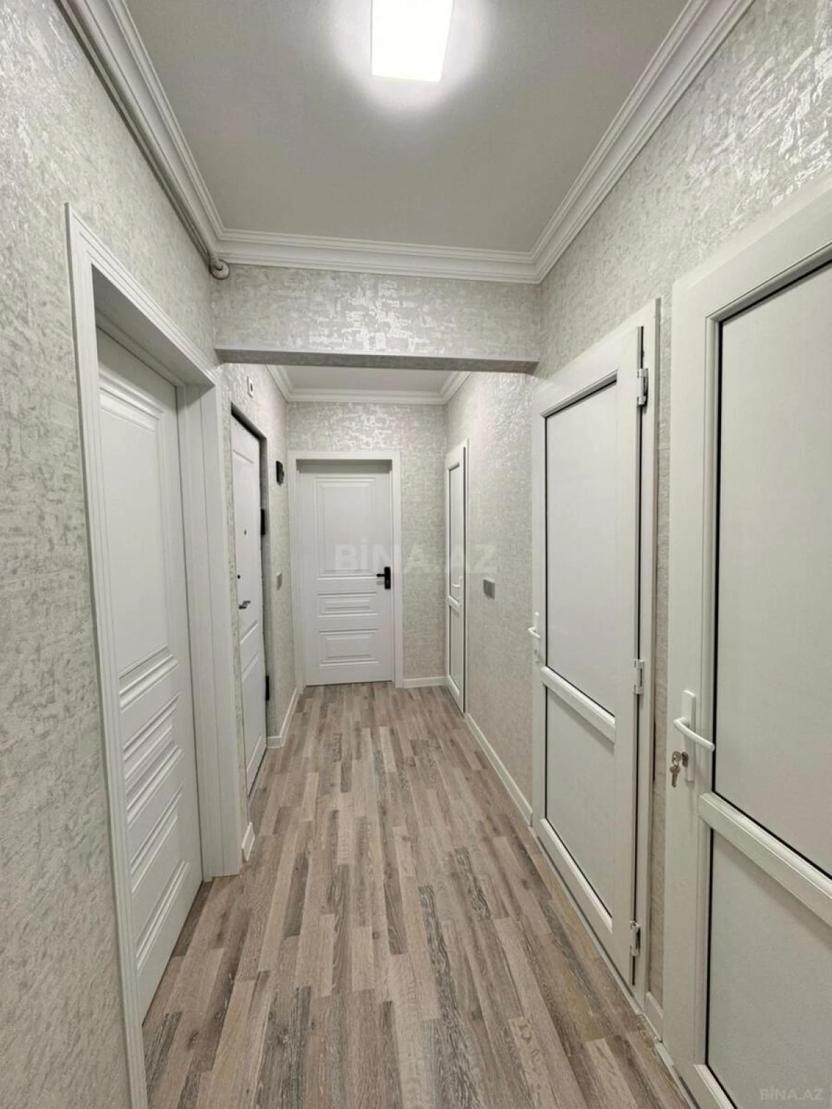 Satılır 3 otaqlı mənzil 70 m²