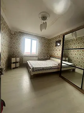 Satılır 4 otaqlı mənzil 85 m²