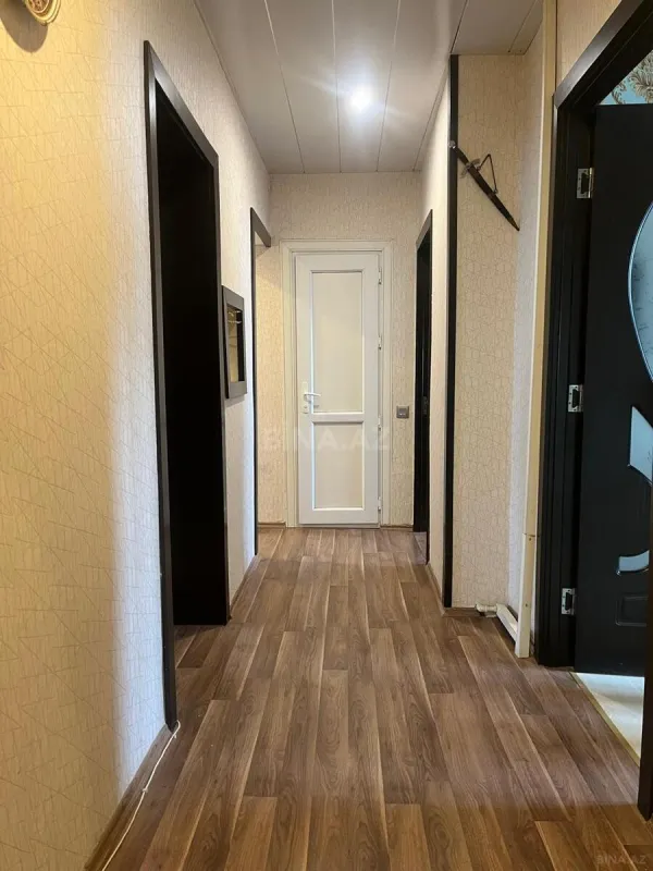 Satılır 4 otaqlı mənzil 85 m²