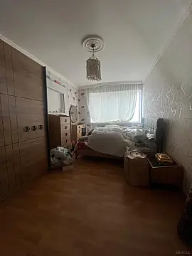 Satılır 4 otaqlı mənzil 85 m²