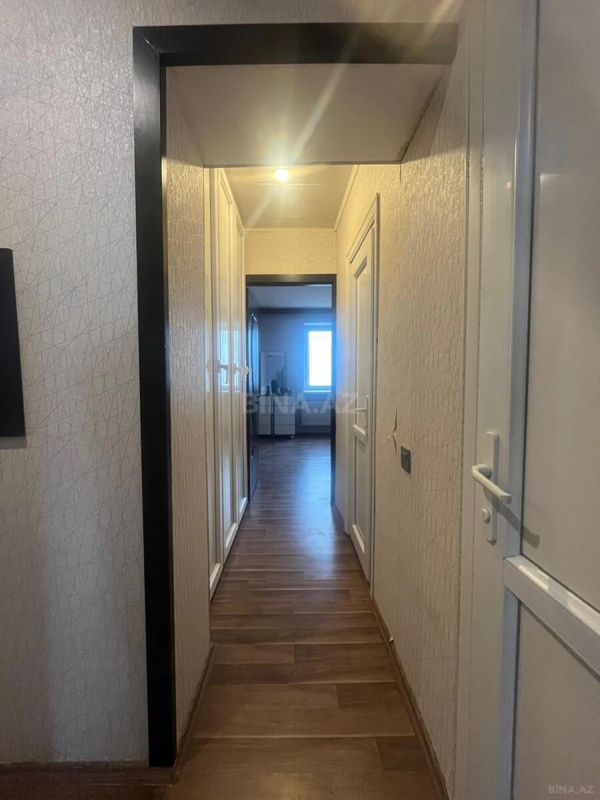 Satılır 4 otaqlı mənzil 85 m²
