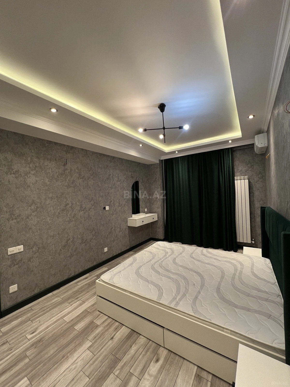 Kirayə verilir 2 otaqlı mənzil 75 m²