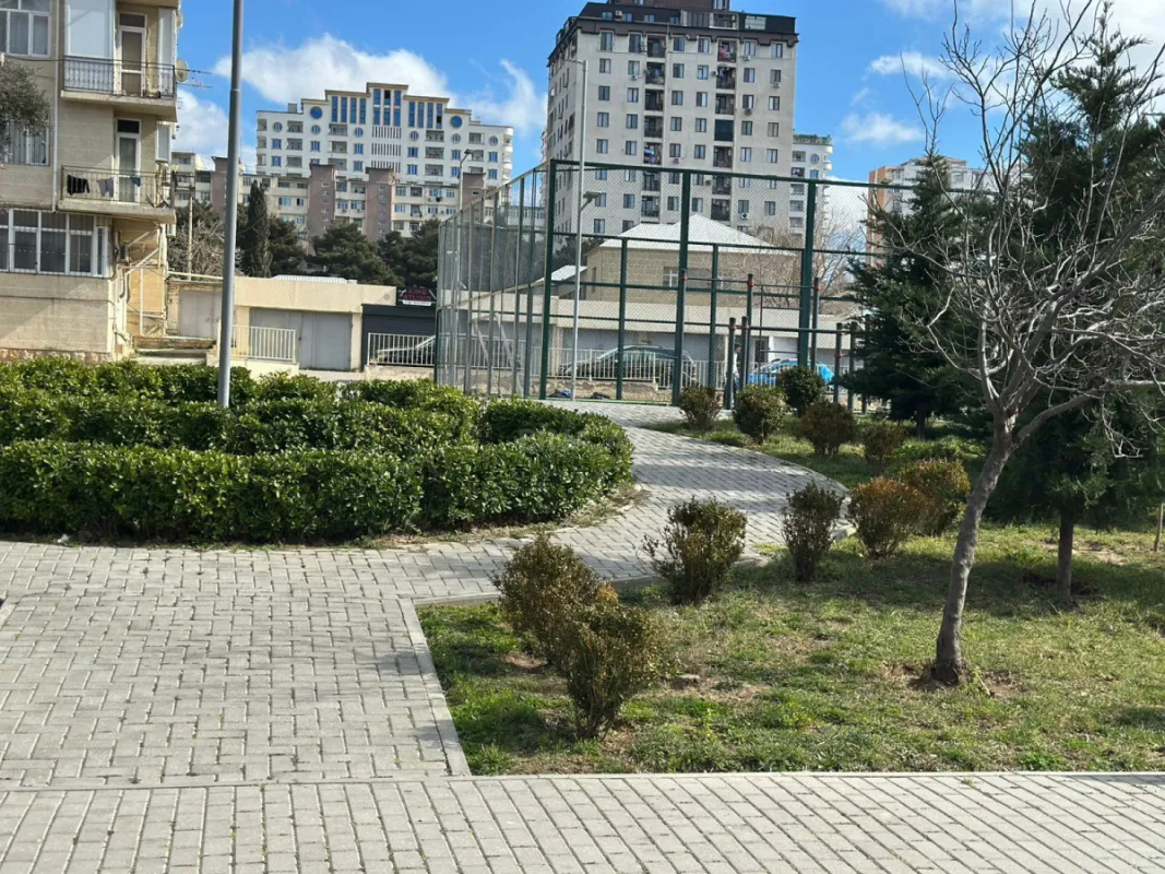 Satılır 3 otaqlı mənzil 75 m²