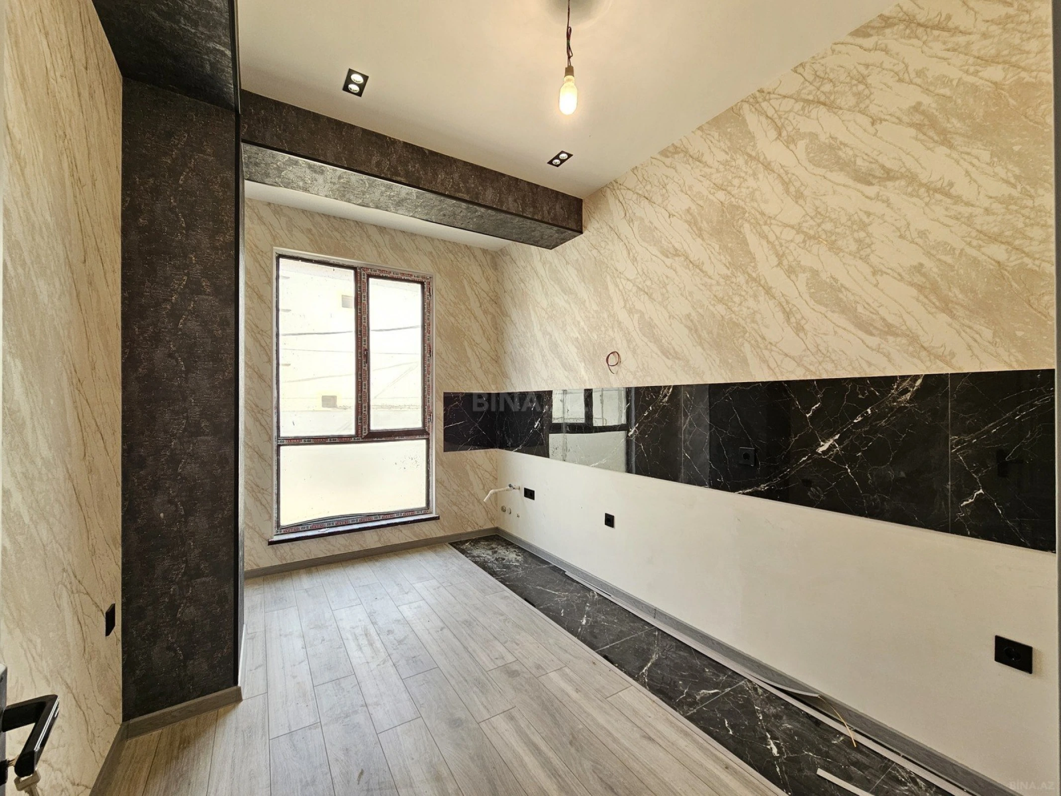 Satılır 2 otaqlı mənzil 54 m²