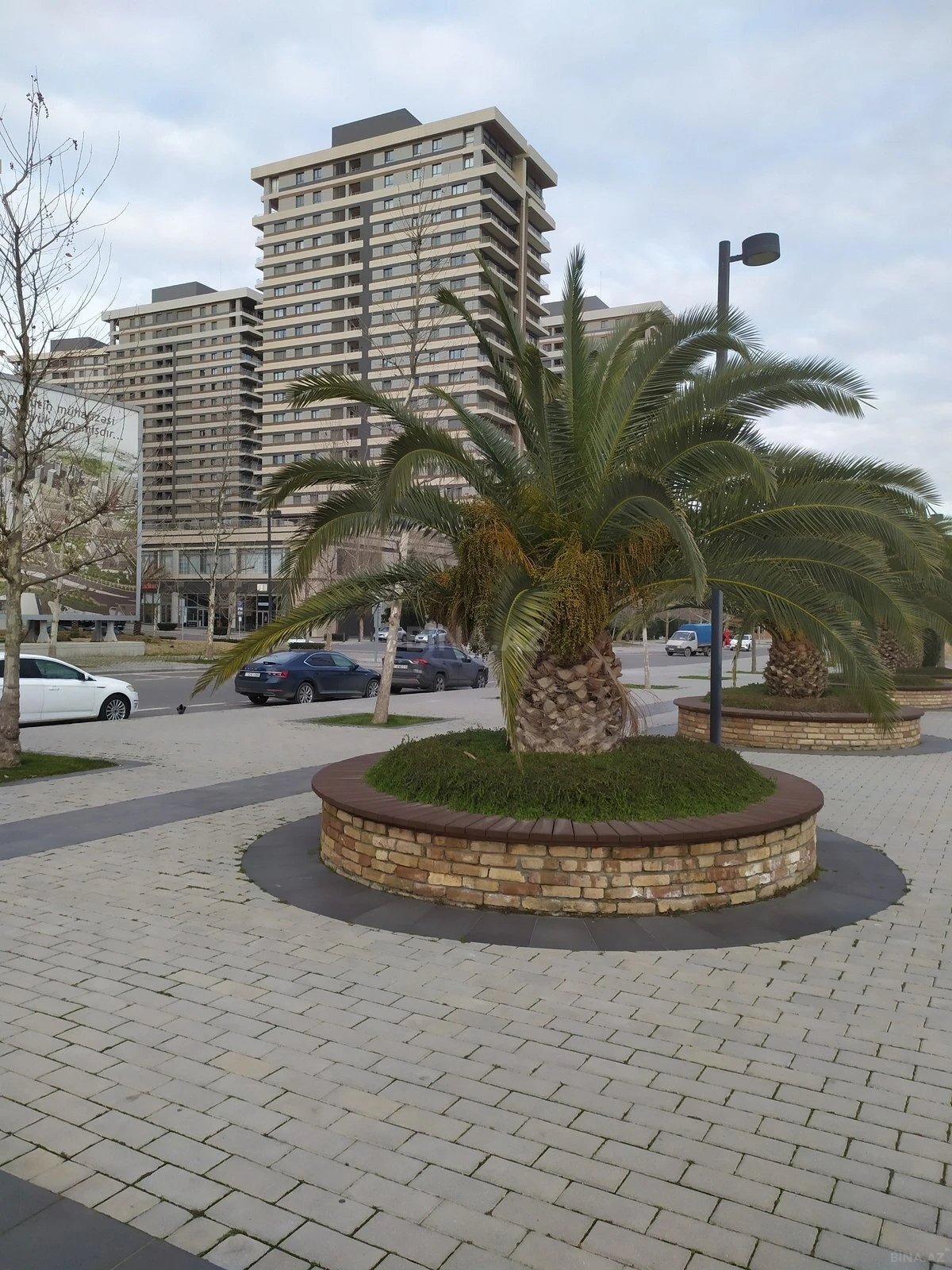 Satılır 3 otaqlı mənzil 157 m²