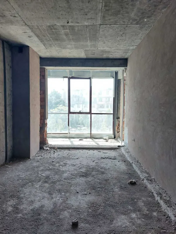 Satılır 3 otaqlı mənzil 157 m²