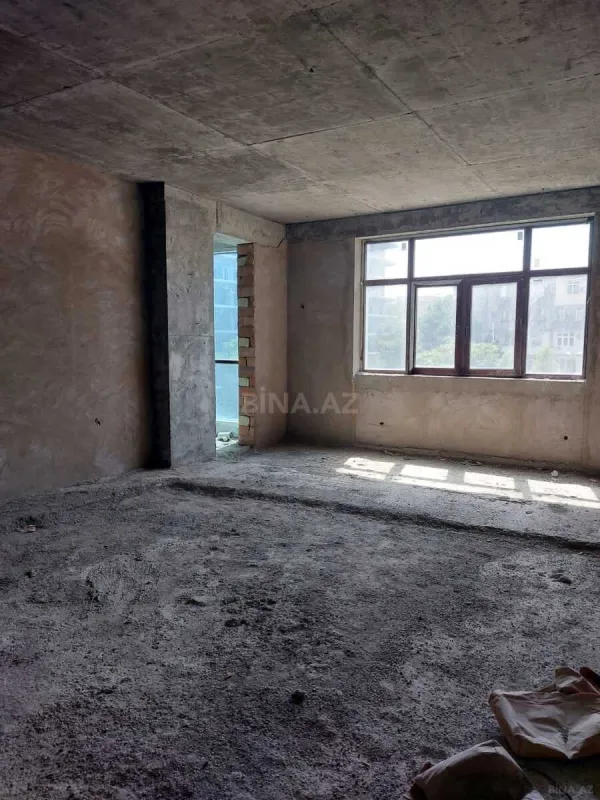 Satılır 3 otaqlı mənzil 157 m²