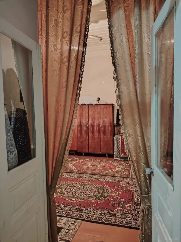 Satılır 2 otaqlı mənzil 33 m²