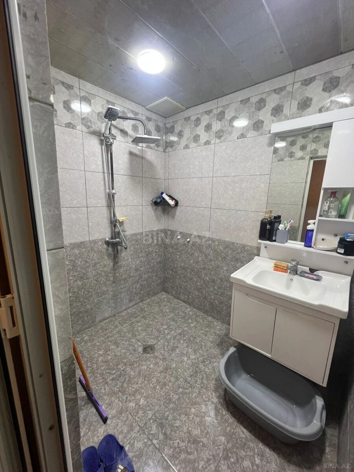 Satılır 2 otaqlı mənzil 60 m²