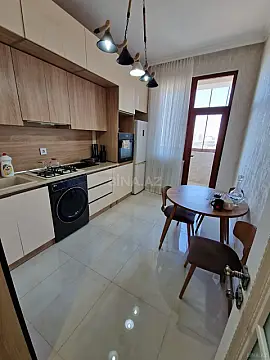 Satılır 2 otaqlı mənzil 69 m²