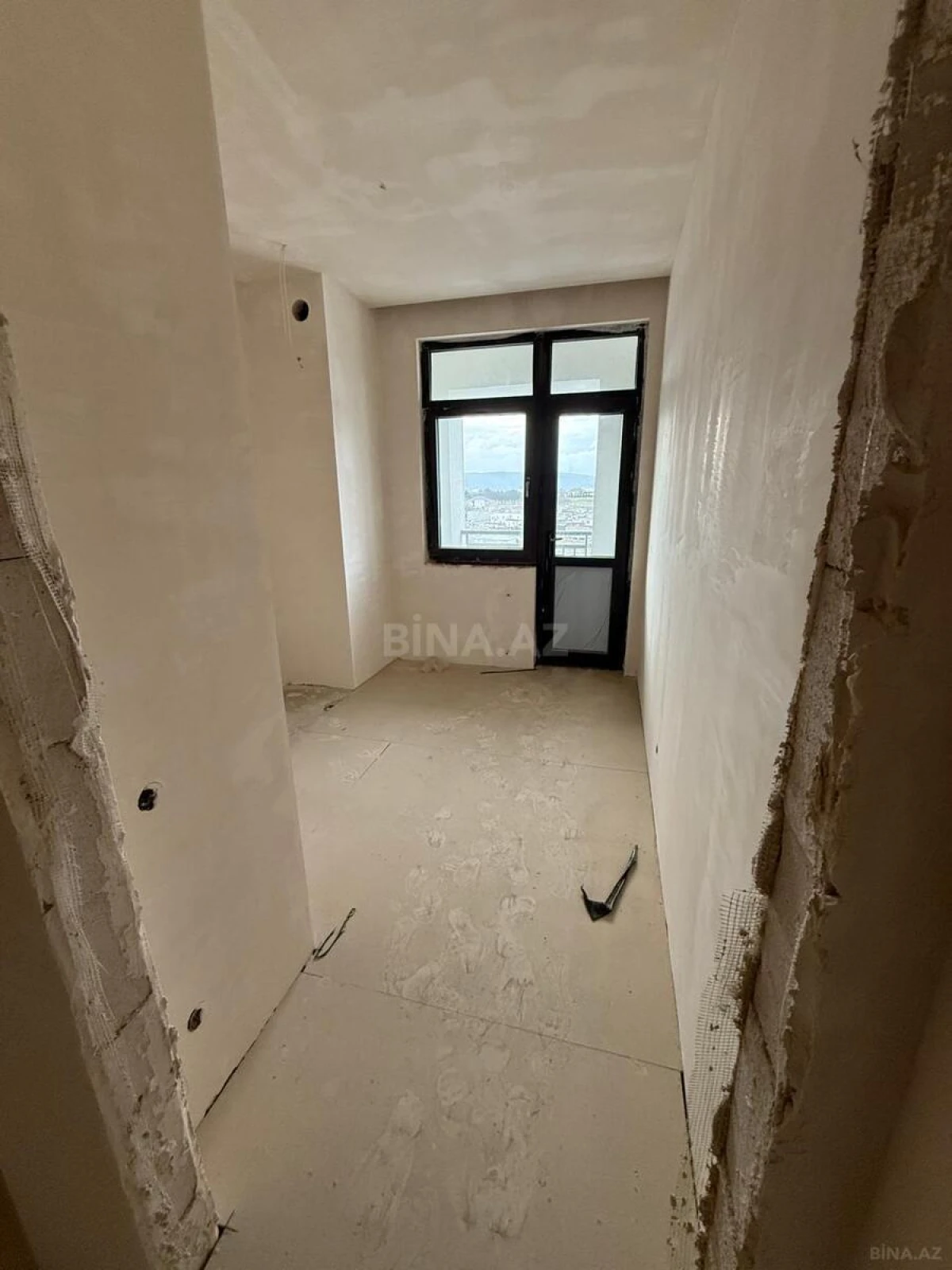 Satılır 3 otaqlı mənzil 78 m²