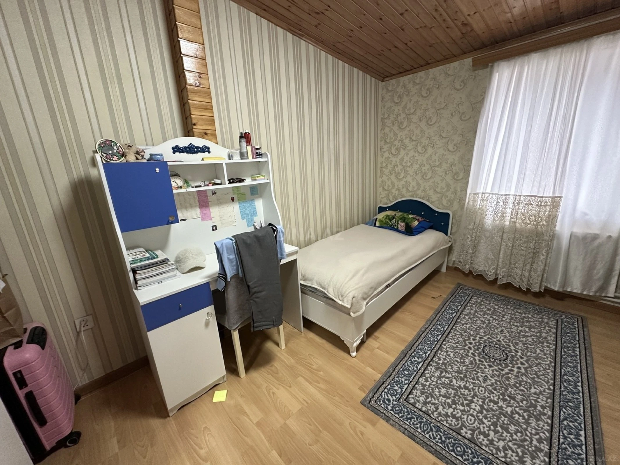 Satılır 3 otaqlı mənzil 115 m²