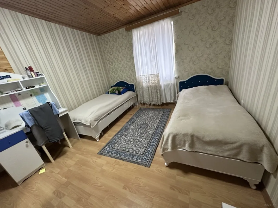 Satılır 3 otaqlı mənzil 115 m²