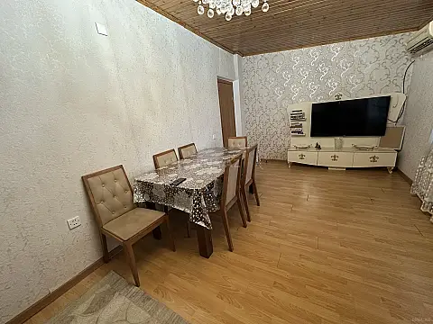 Satılır 3 otaqlı mənzil 115 m²