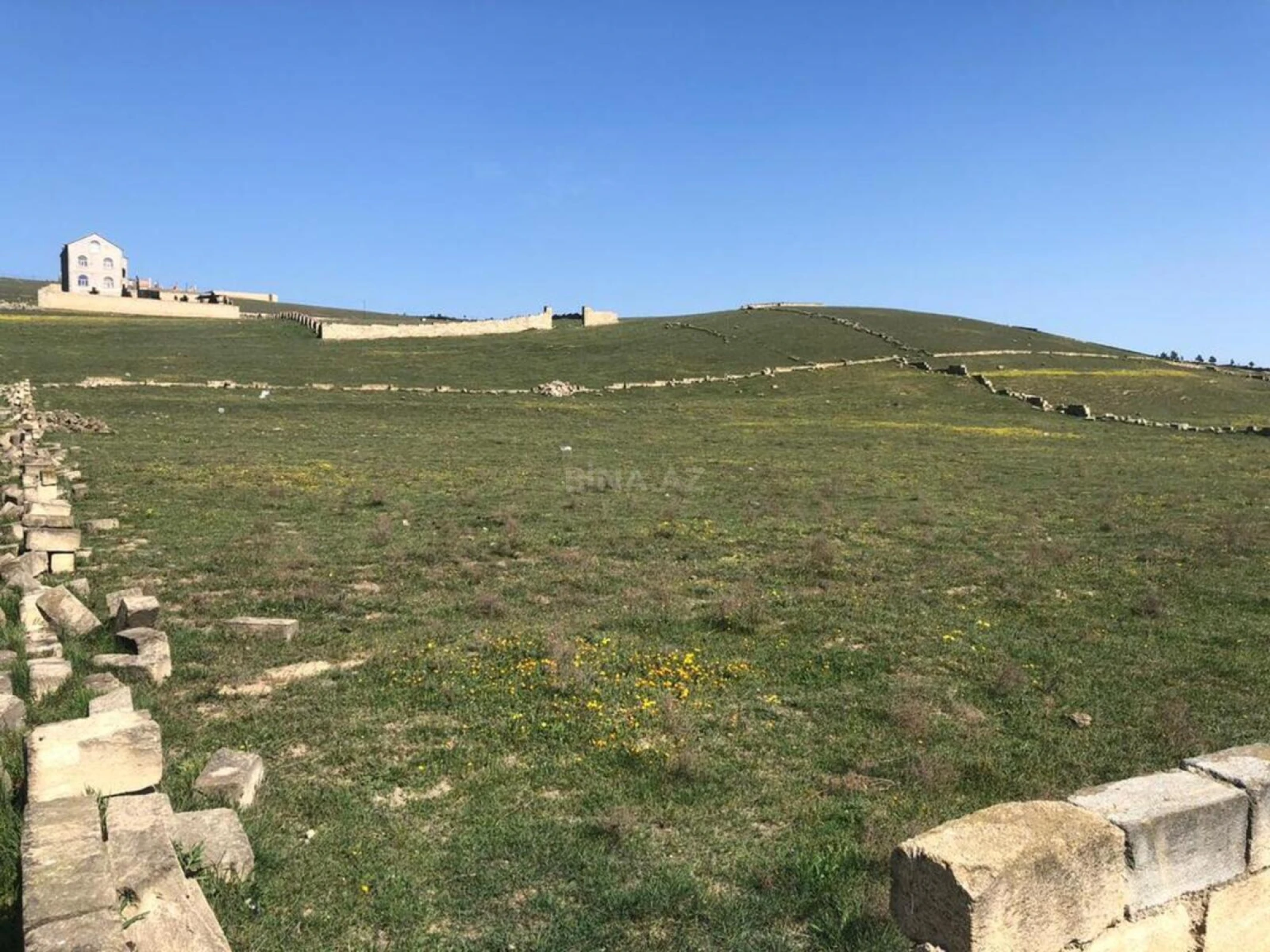 Satılır torpaq sahəsi 10 m²